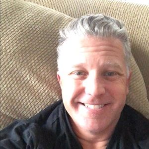 Meet your Posher, Jason